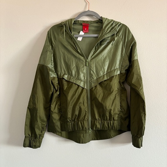 Nike Women’s Olive Green Windbreaker Rain Coat Zip Up Jacket Size Small - Picture 6 of 15